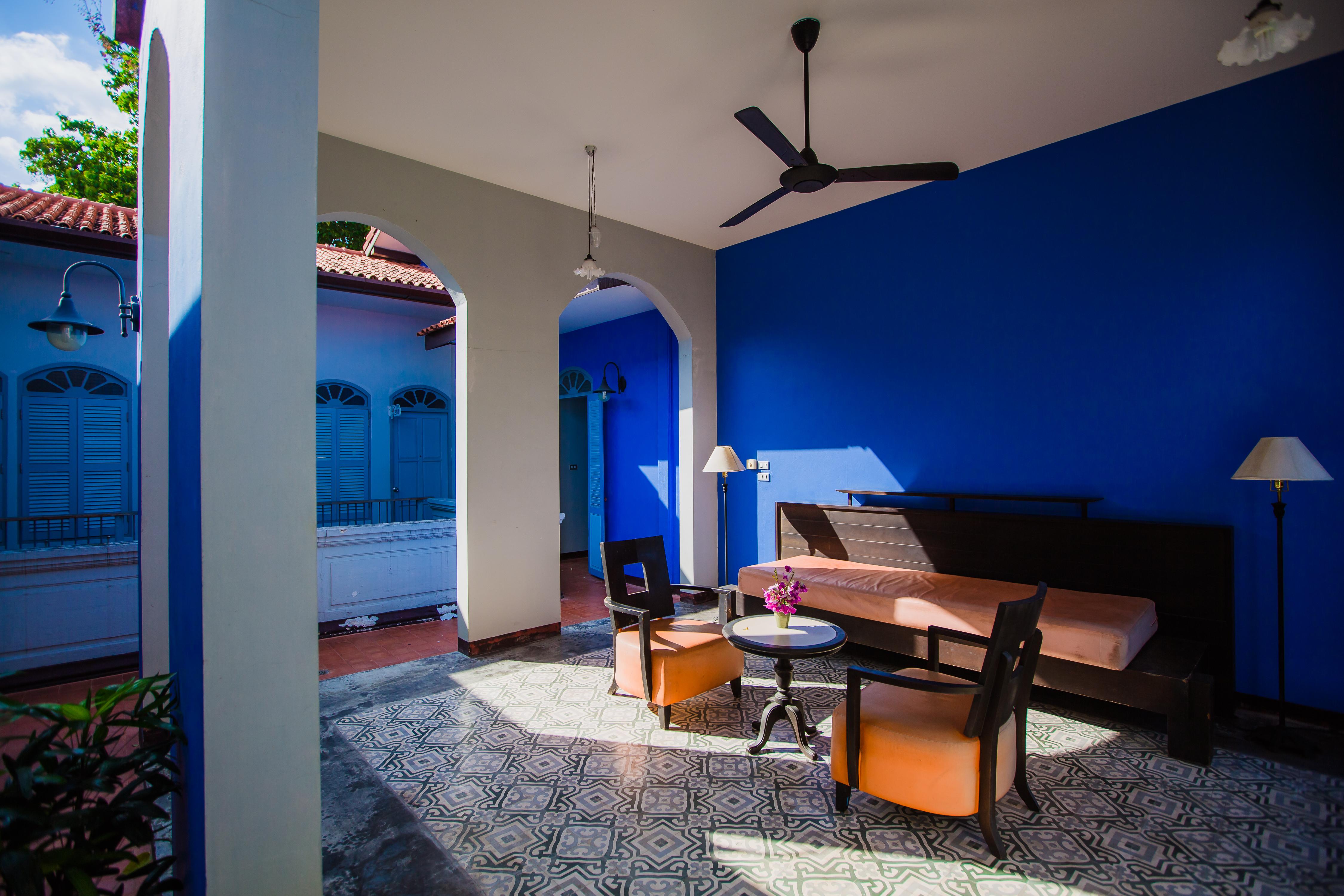 The Memory At On On Hotel Phuket Exterior photo
